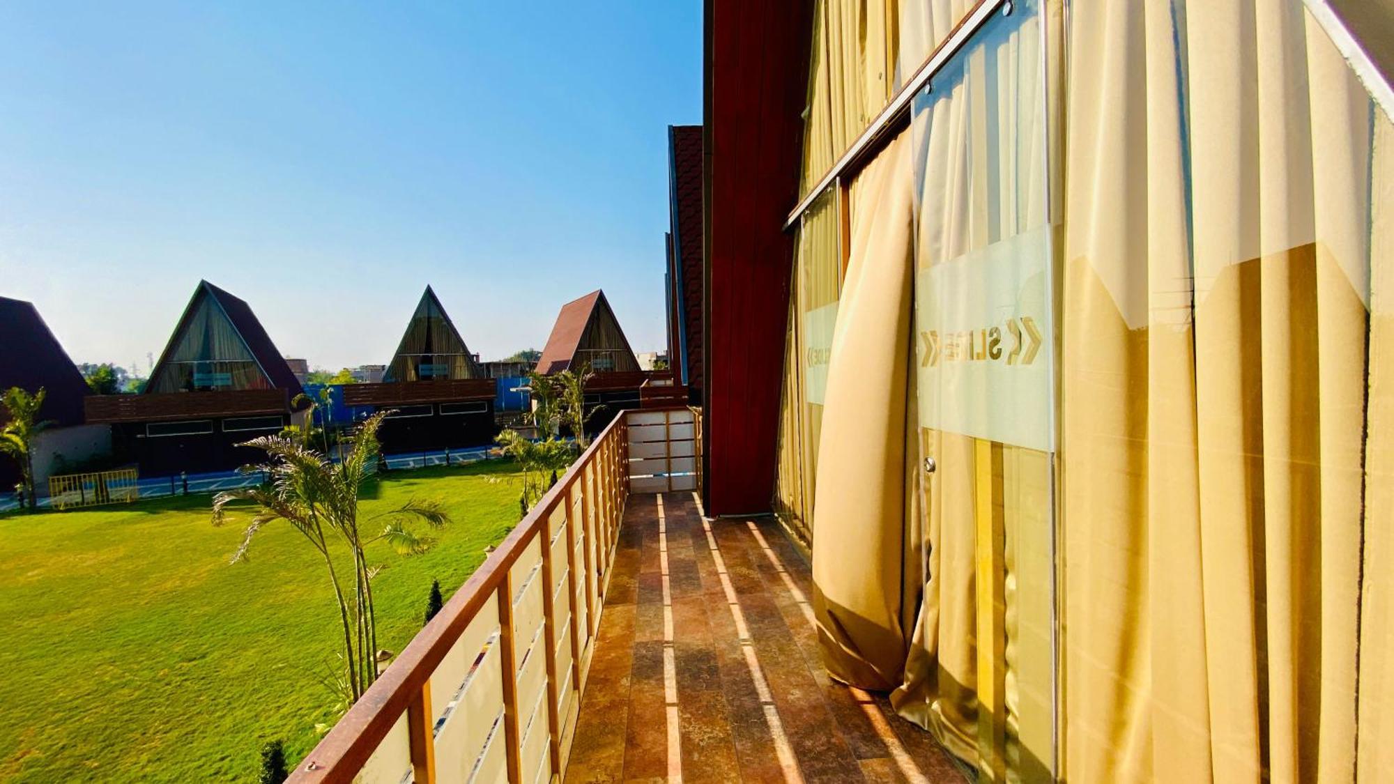 Anantara Club And Resort, اوجاين الغرفة الصورة