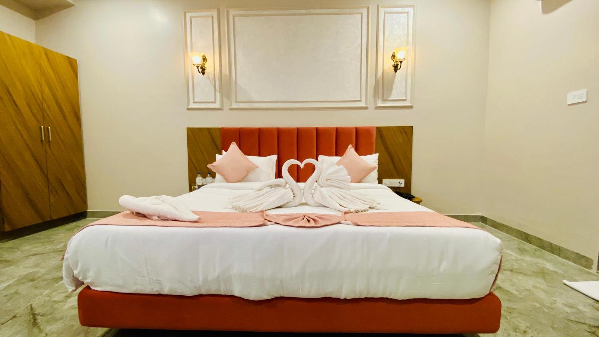 Anantara Club And Resort, اوجاين المظهر الخارجي الصورة