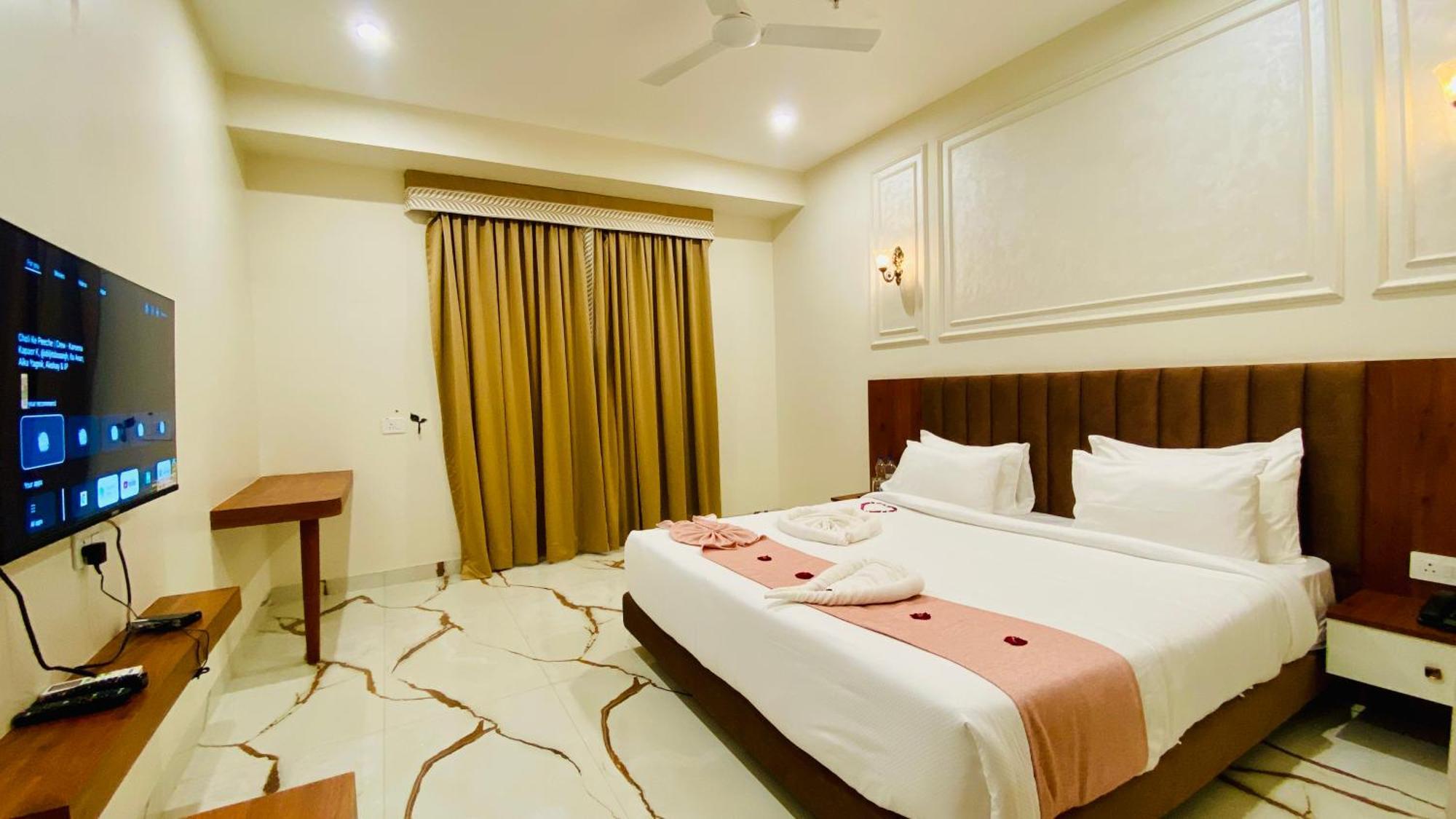 Anantara Club And Resort, اوجاين المظهر الخارجي الصورة